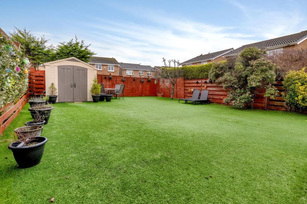 82-web-or-mls-20 Hawthorn Avenue6