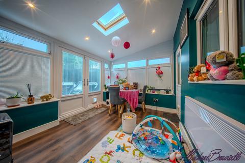 undefined, Blackthorne Close, Bradford BD2