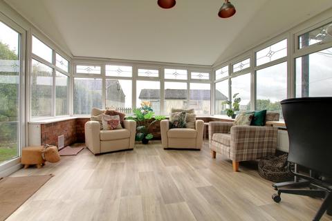 4 bedroom chalet for sale, Wimblington Road, Manea