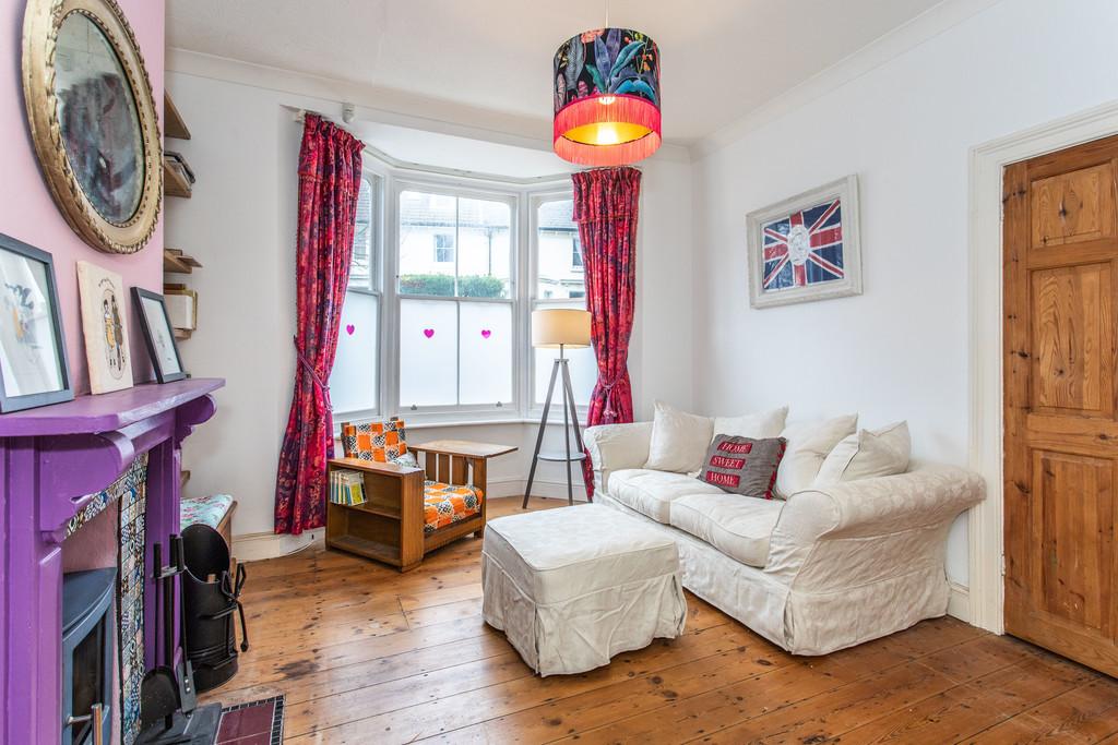 19 Shaftesbury Road20