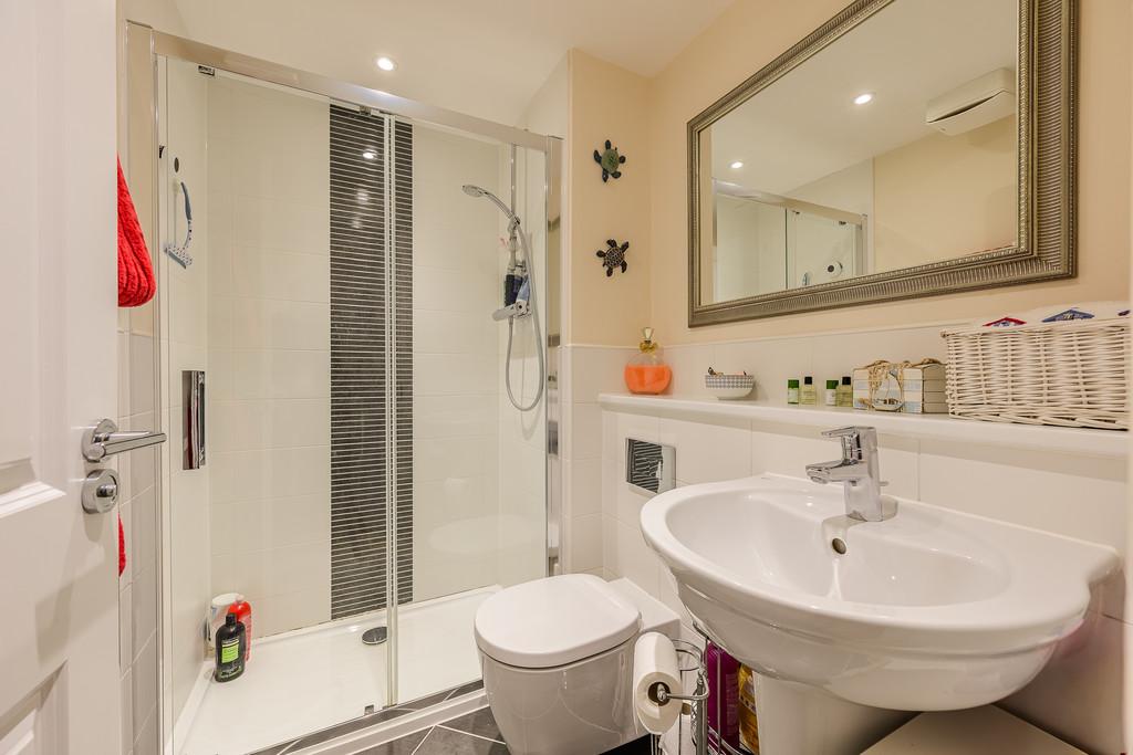 En Suite Shower Room