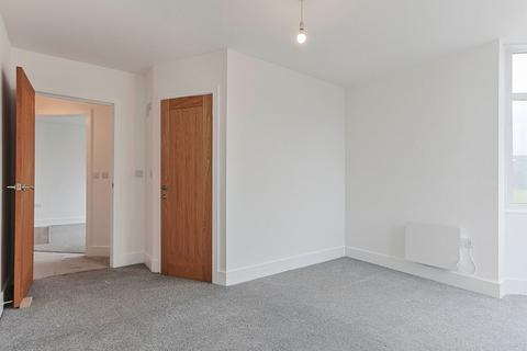 1 bedroom apartment for sale, Heron Court Road, Bournemouth