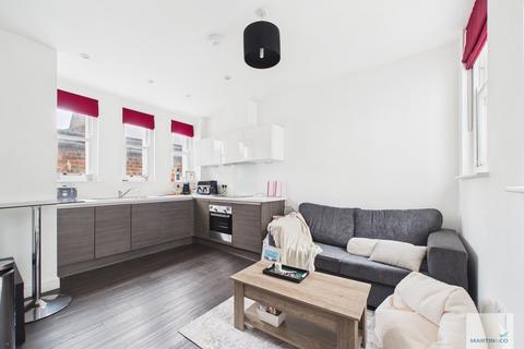 1 bedroom apartment for sale, Drapers Bridge, Hounds Gate
