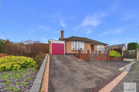 2 bedroom detached bungalow for sale, Rivergreen Crescent, Bramcote, Nottingham
