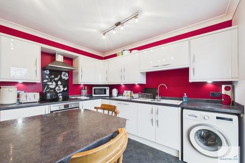 2 bedroom detached bungalow for sale, Rivergreen Crescent, Bramcote, Nottingham
