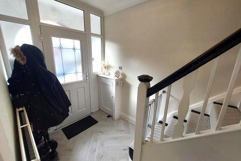 3 bedroom semi-detached house for sale, Heaton Street, Prestwich, M25