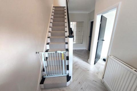 3 bedroom semi-detached house for sale, Heaton Street, Prestwich, M25