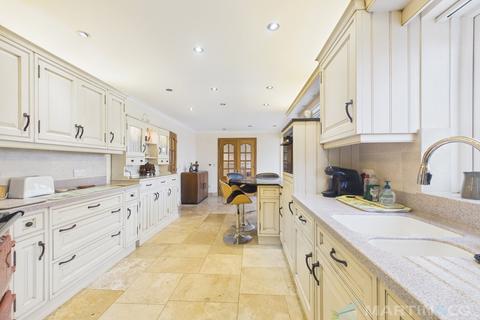 4 bedroom detached bungalow for sale, Wheal Gorland Road, St Day