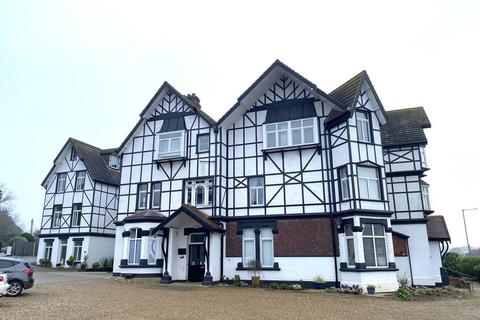1 bedroom flat for sale, Weybourne Road, Sheringham NR26