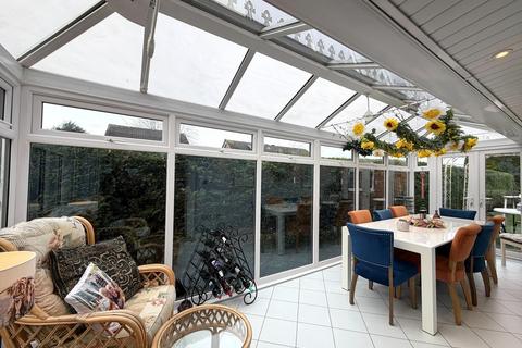 2 bedroom detached bungalow for sale, Rookery Rise, Winsford