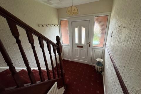 3 bedroom semi-detached house for sale, Stockingate, South Kirkby
