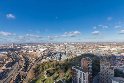 2 bedroom flat to rent, Portal Way, London W3
