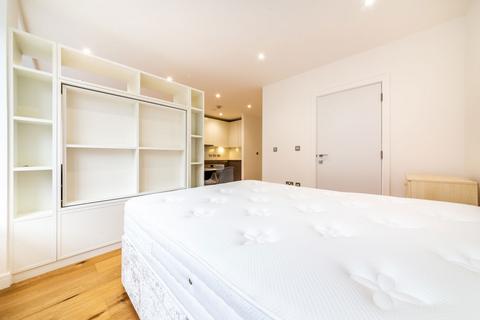 undefined, Lampton Road, Hounslow TW3