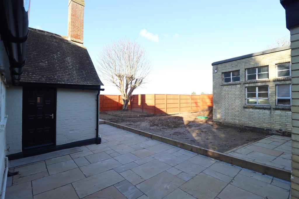 Garden 2 14-02-2026 11-56-11