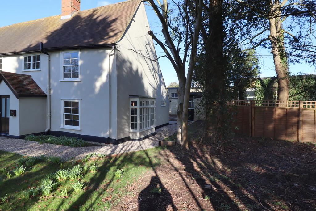 House Side 2 14-02-2026 11-57-08