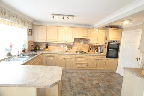 undefined, Swallowfields, Farndon
