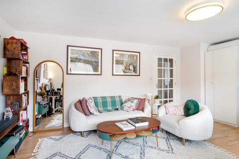 2 bedroom apartment for sale, Windmill Drive, London, NW2