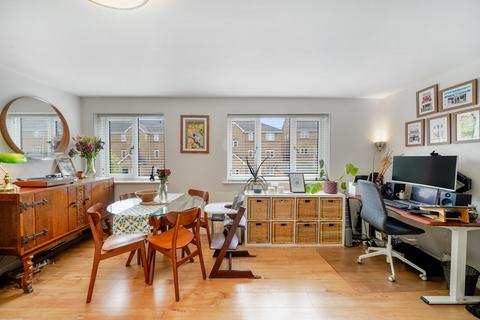 2 bedroom apartment for sale, Windmill Drive, London, NW2