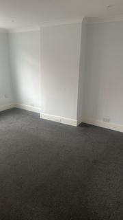 undefined, Central Road, Worcester Park KT4