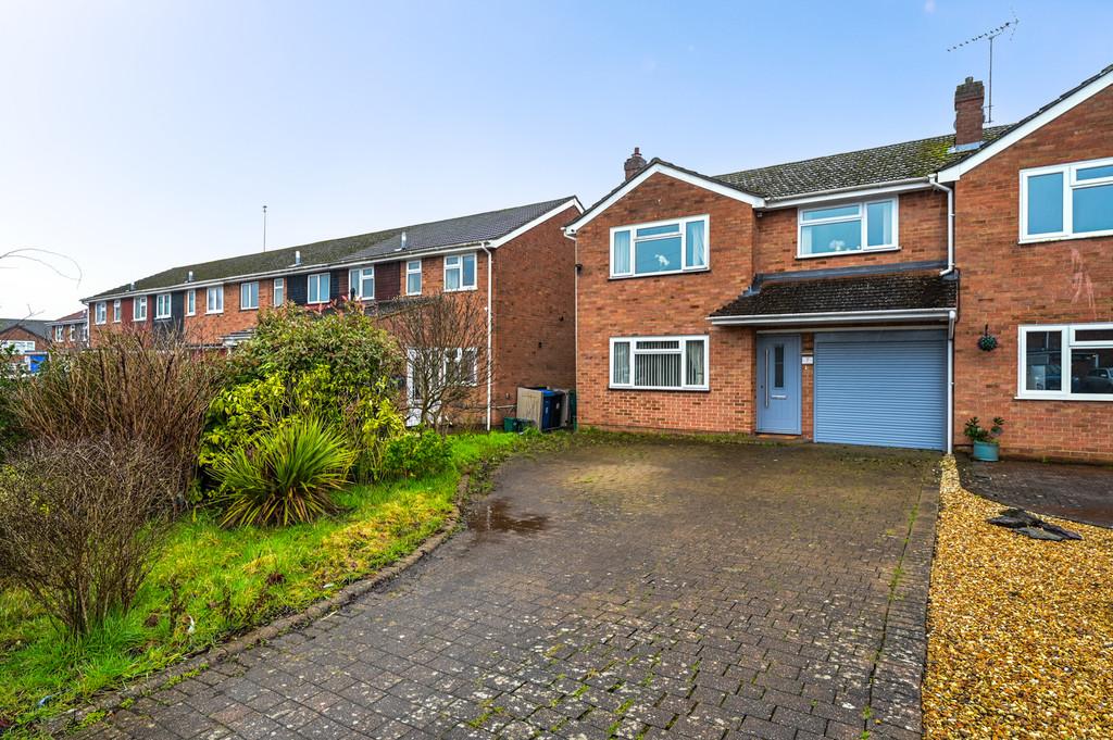7 Hamble Av (11)
