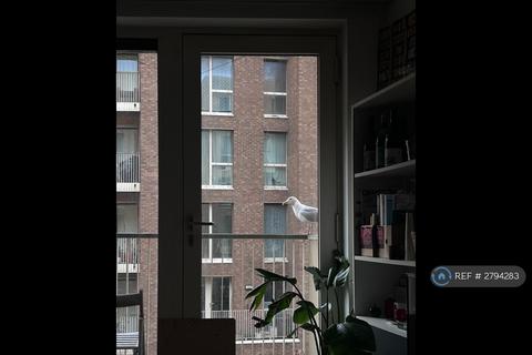 undefined, Oxley Square, London, E3