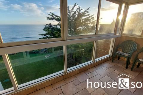 3 bedroom apartment for sale, Riviera, 63 Grove Road, East Cliff, Bournemouth, BH1
