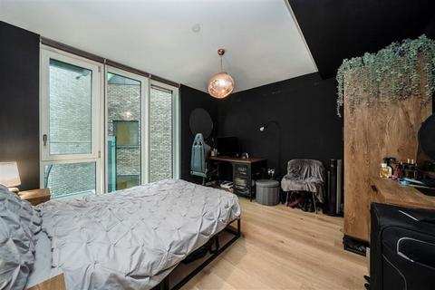 1 bedroom flat to rent, Avantgarde Place, London E1