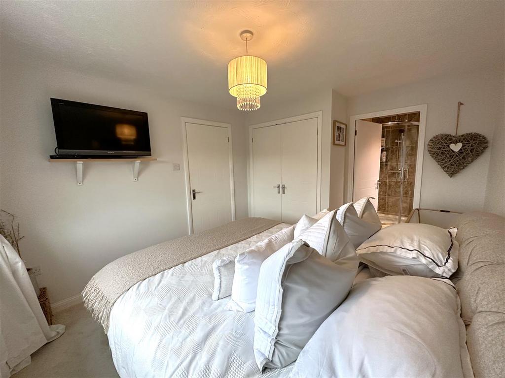 Bedroom One Into En-Suite 255