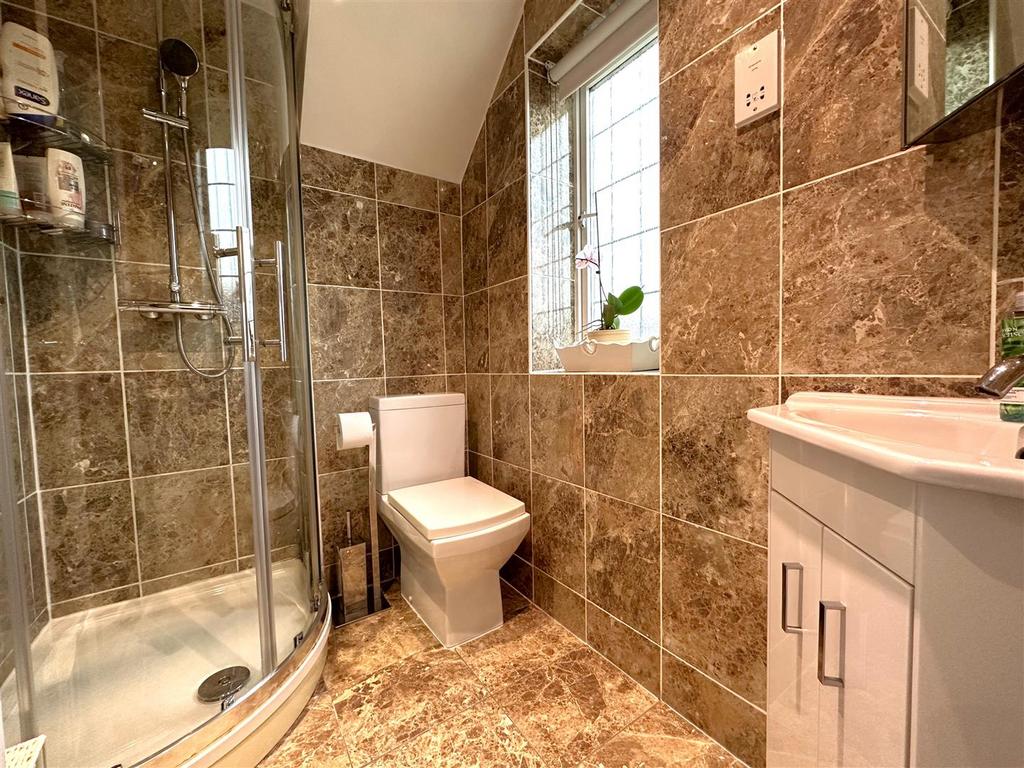 En-Suite Shower Room 264