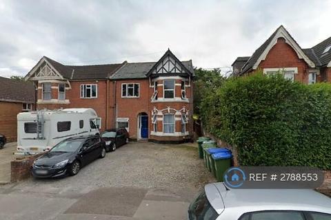 undefined, Lawn Road, Southampton, SO17