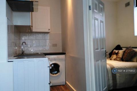 Studio to rent, A, Ilkeston, DE7