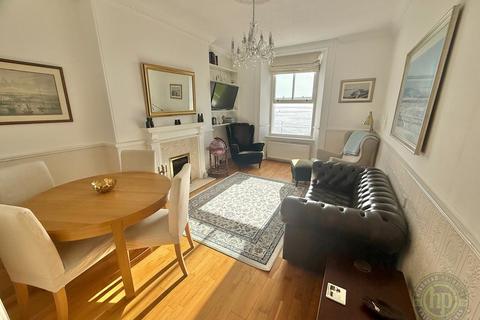 2 bedroom apartment for sale, Grand Parade, Plymouth PL1