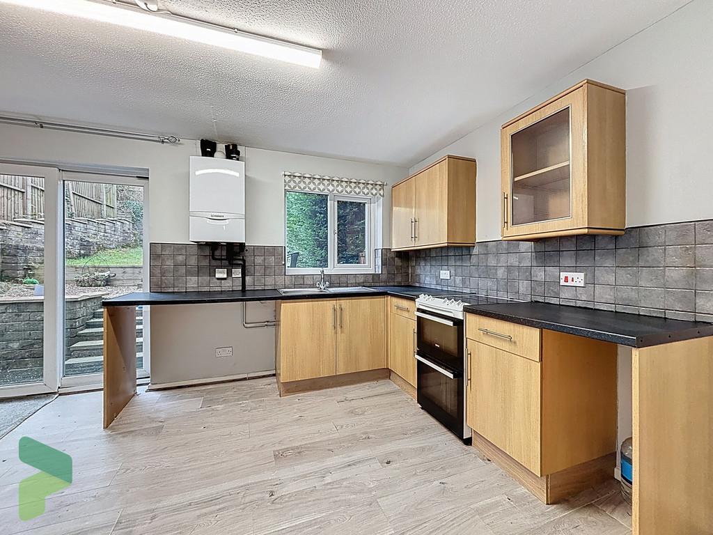 Fitted Dining Kitchen