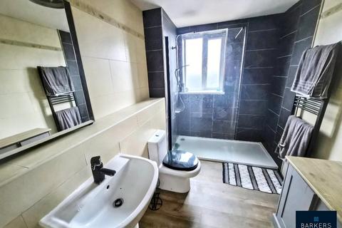 2 bedroom apartment for sale, Whitehall Road East, Birkenshaw