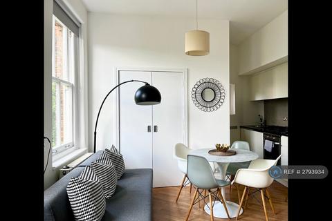 1 bedroom flat to rent, Lauderdale Mansions, London, W9