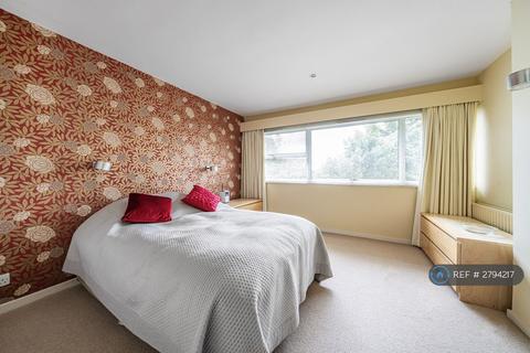 undefined, West Oak, Beckenham, BR3