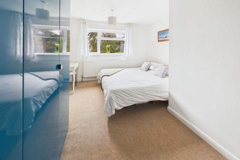 undefined, Cwm Nofydd, Rhiwbina, Cardiff, CF14