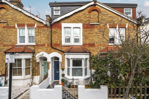 3 bedroom terraced house for sale, Richmond Road, London N11