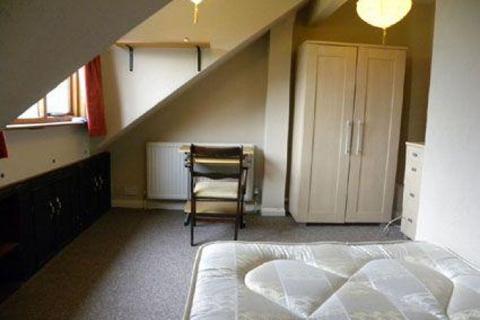 4 bedroom house share to rent, Regency Place