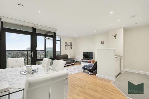2 bedroom apartment for sale, Pinnacle House, EN1
