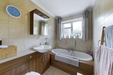 4 bedroom semi-detached house for sale, Bank Road, Penn, Buckinghamshire, HP10 8LA