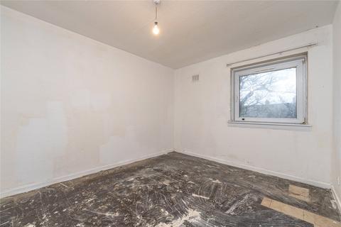2 bedroom flat for sale, Summertrees Court, Edinburgh EH16