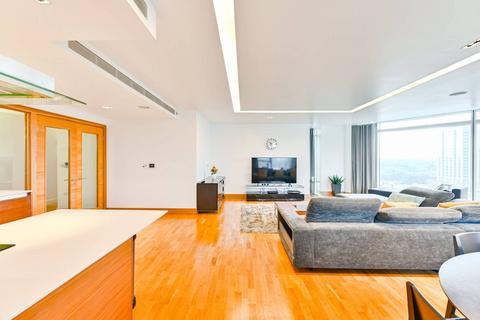 2 bedroom flat to rent, Juniper Drive, Wandsworth, London, SW18