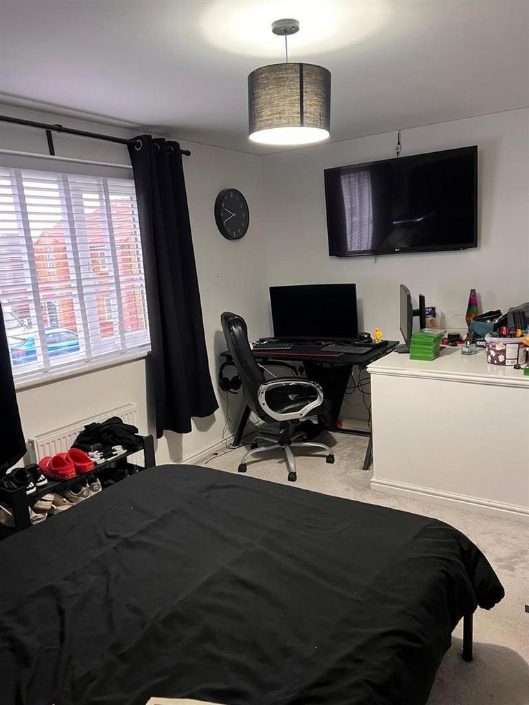 Bedroom 2.jpg