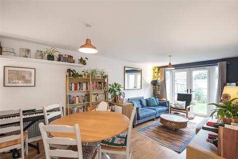 Park Avenue, Mitcham, CR4