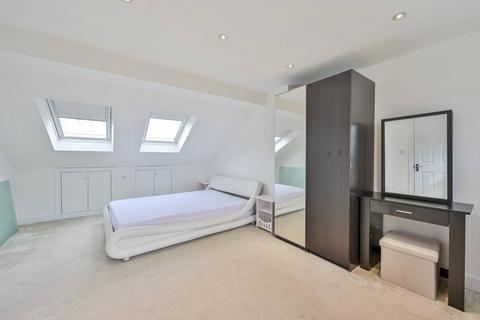 undefined, Nelson Road, Wimbledon, London, SW19