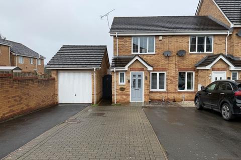 2 bedroom end of terrace house for sale, Spindle Tree Rise, Willenhall