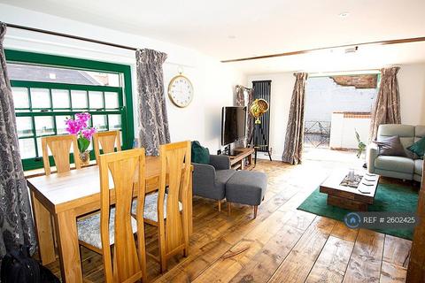 undefined, Market St, North Walsham, NR28