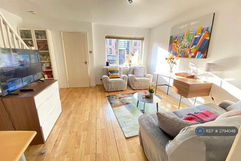 3 bedroom semi-detached house to rent, Old York Street, Hulme, Manchester, M15