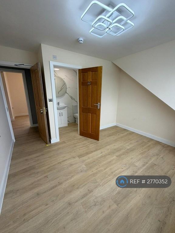 Room 1 Ensuite